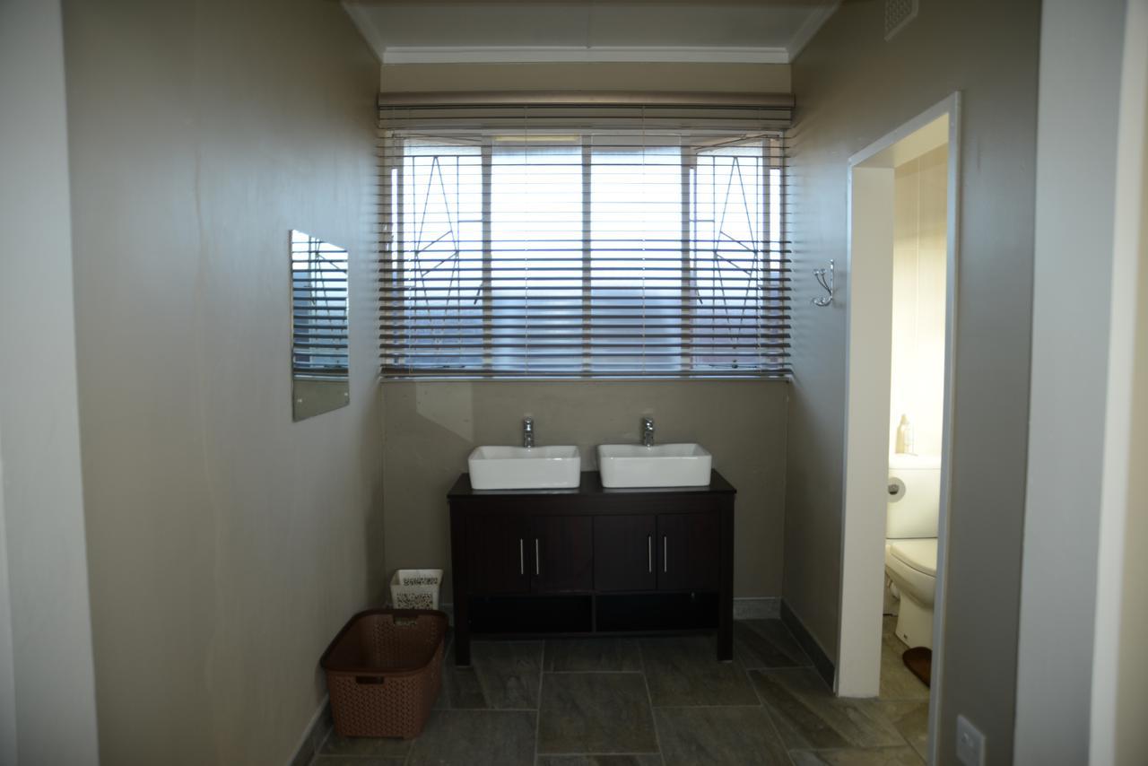 Skylight Lodge Harrismith Exterior foto
